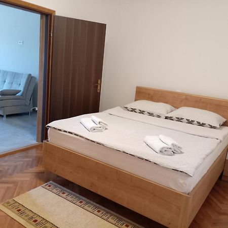 Apartmani Suzana Crikvenica Exterior photo